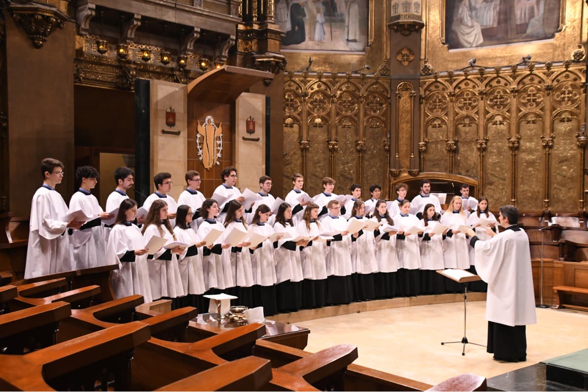 Grup Schola Cantorum